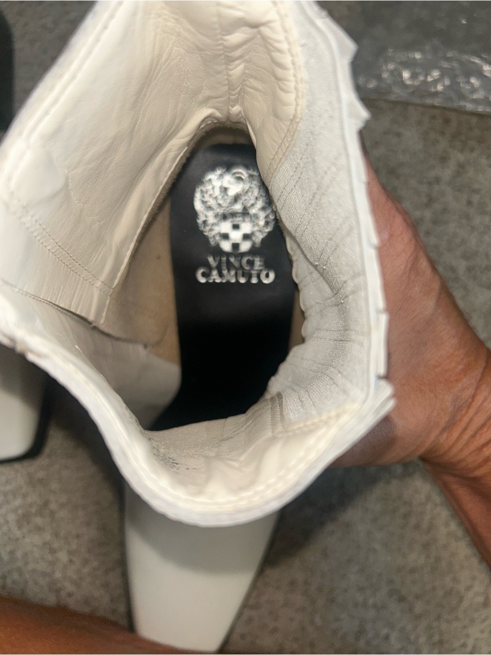 NEW Vince Camuto Sojetta Bootie White Leather Chelsea Ankle Boot Sz 8.5 - Picture 13 of 13